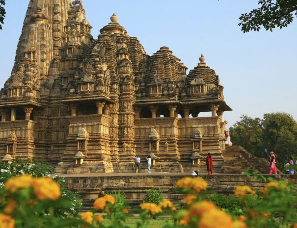 10-VARANASI-vishvanatha-temple-khajuraho-india-scaled